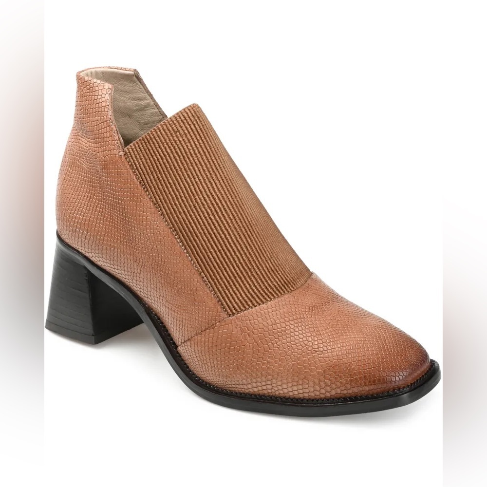 Journee Signature Women's Stylla Stretch Vamp Leather Block Heel Shooties Size 9